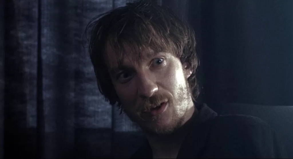 Naked review,Naked film 1993,Naked Mike Leigh,Naked David Thewlis,Naked,Mike Leigh film